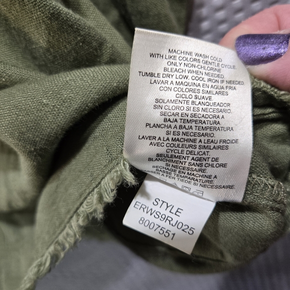Ellen Tracy Sage Green Linen Blend Button Down Shirt Frayed Edges Lagenook - Picture 8 of 8